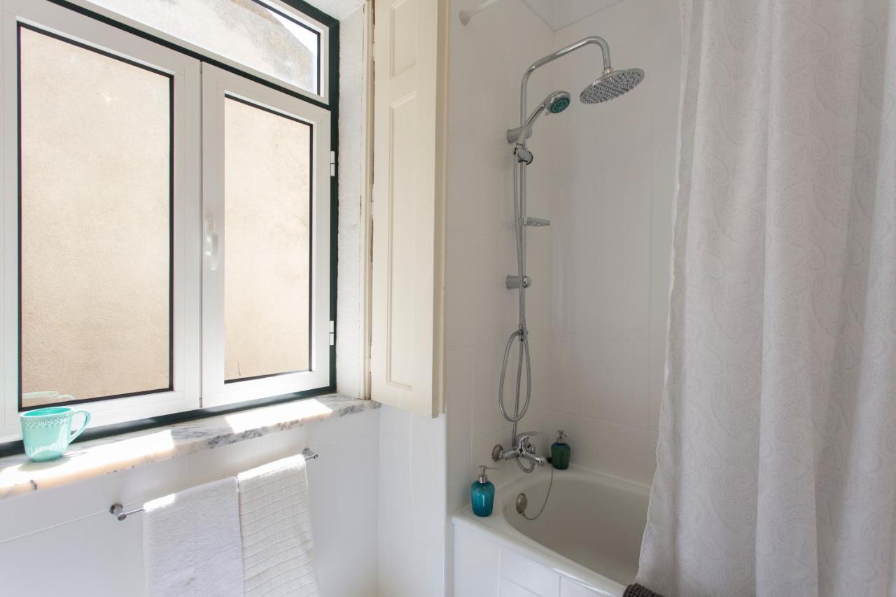 Spacious Alfama Duplex, By Timecooler Lissabon